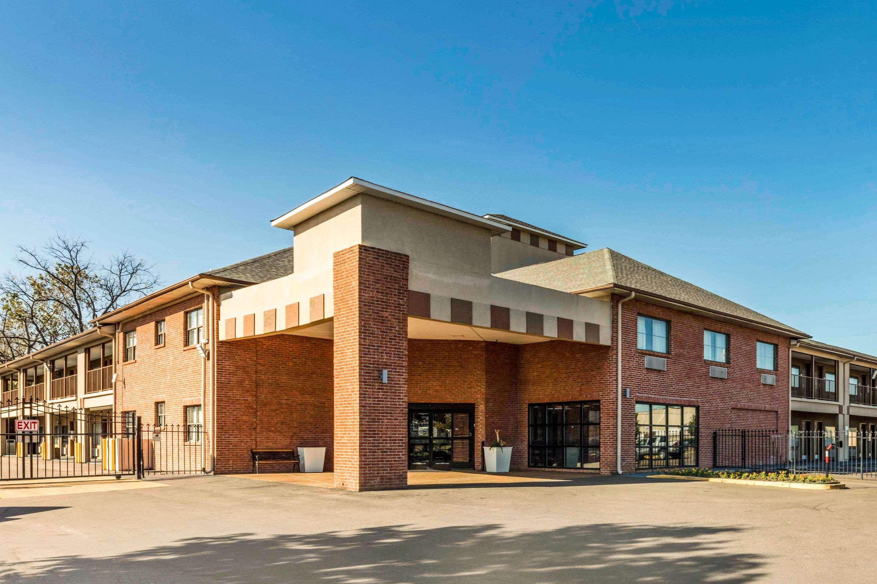 Quality Inn Airport I-240 Memphis Buitenkant foto