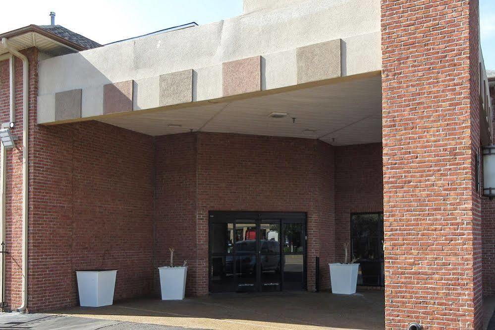 Quality Inn Airport I-240 Memphis Buitenkant foto